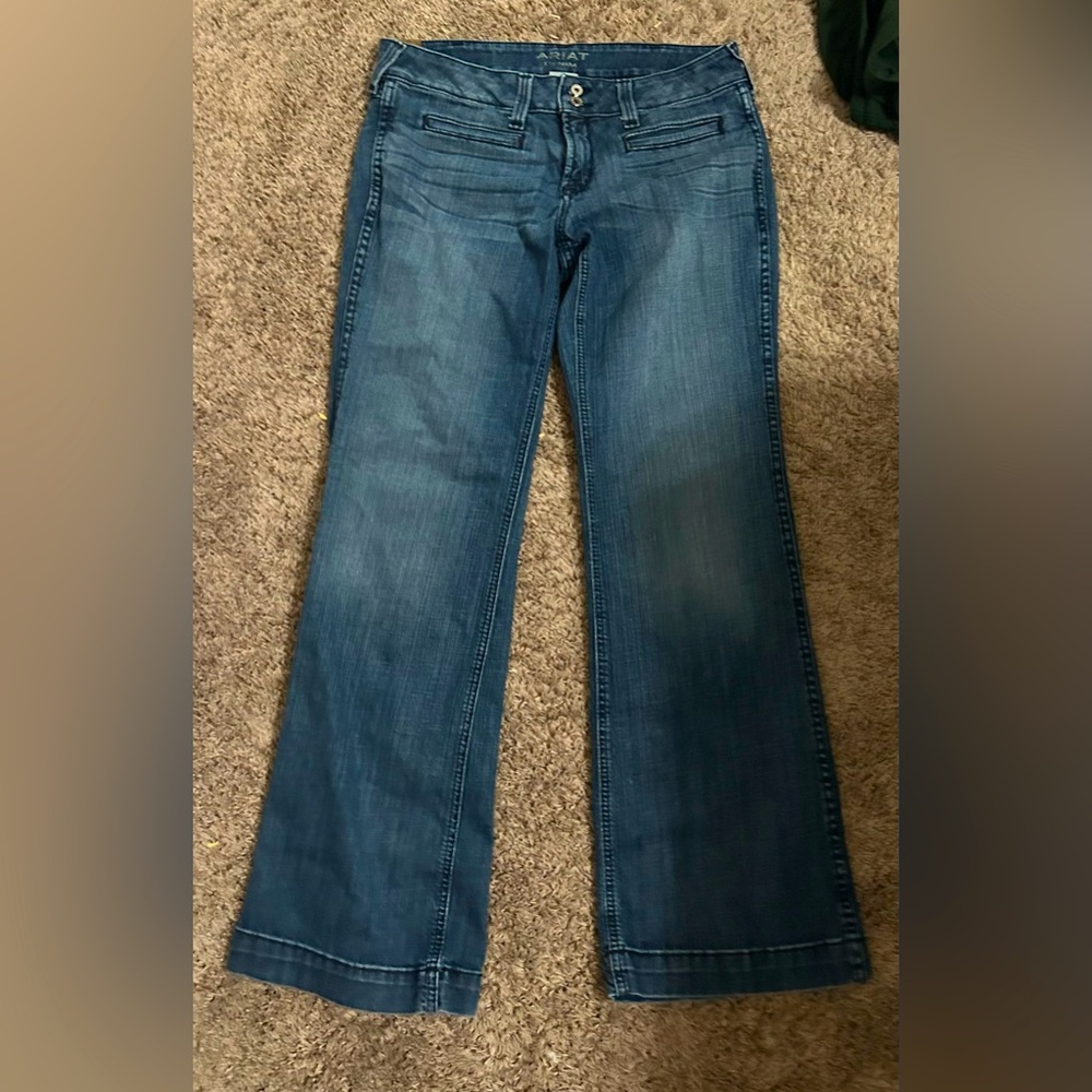 Ariat trouser size 31. Dark wash